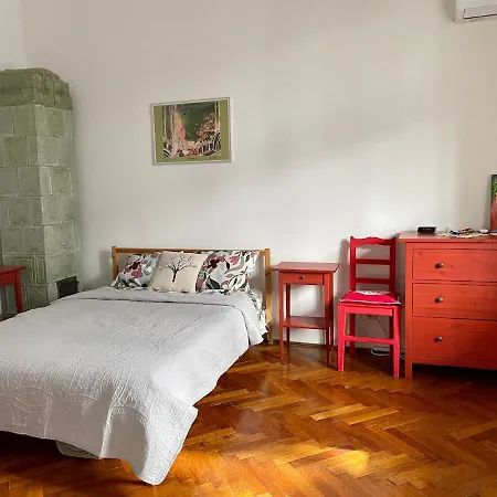 Sunny Apartment Near The Castle Budapest Exterior photo